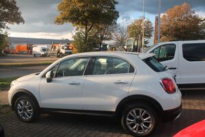 FIAT-500X-14*Klimaaut*abnAHK*Keyless-Go*Navi*LED*,Polovna