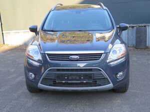FORD-Kuga-Titanium Allrad lückenl Scheckheft Tüv Neu,Begangnade