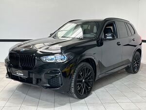 BMW-X5 M50-i Navi*Leder*LASER*HUD*Standheizung*22",Használtautó