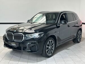 BMW-X5-xDrive30d M-SPORT Navi*Leder*LED*Panorama*20",Употребявани коли