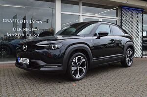 MAZDA-MX-30-e-SKYACTIV R-EV  e-SKYACTIV R-EV MAKO,Подержанный автомобиль