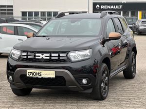 DACIA-Duster-II Extreme 4WD Diesel, AHK, nur 40tkm!!,Употребявани коли