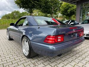 MERCEDES-BENZ