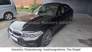 BMW-318-i *Garantie*Automatik*AHK*Navi*239EUR mtl,Подержанный автомобиль