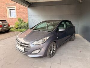 HYUNDAI-i30-Trend*Garantie*Automatik*Shz*Lhz* 129EUR mtl,Begangnade