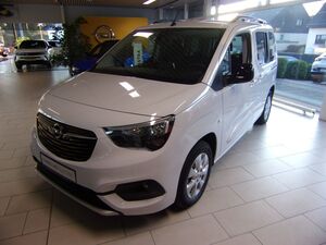OPEL-Combo Electric-Combo e-Life Ultimate NAVI SITZHZG KLIMAAUT RFK,Демонстрационный автомобиль