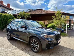 BMW-X5-40d, AHK, Radar 360°,Használtautó