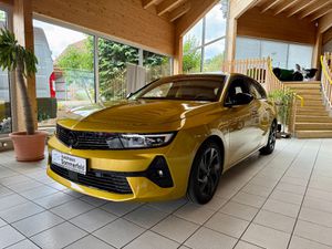 OPEL-Astra-L GS Line AHK,Ojazdené vozidlá
