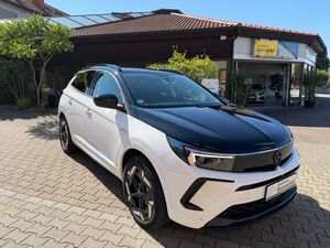 OPEL-Grandland X-Grandland Hybr4  300PS, GsE,,Begangnade