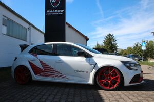 RENAULT-Megane-IV RS Trophy-R,Ojetá vozidla