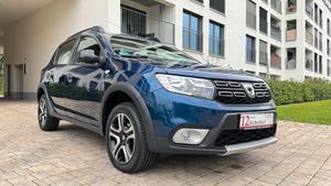 DACIA-Sandero-II Stepway Celebration, NAVI, LED, KLIMA,Ojazdené vozidlá