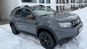 DACIA-Duster-II Extreme, Navi, LED, SHZ,Vehicule second-hand