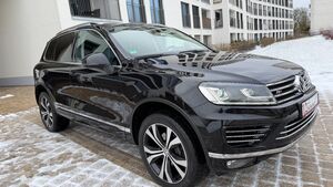 VW-Touareg-30 V6 R Line LTDI SCR Exclusive BMT,Ojazdené vozidlá