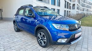 DACIA-Sandero-II Stepway Celebration, Kamera, Klimaaut,Pojazdy używane