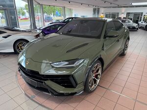LAMBORGHINI