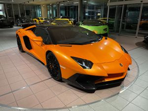 LAMBORGHINI-Aventador-SV Roadster 1of 500 "AD PERSONAM",Used vehicle