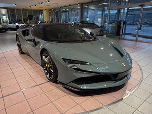 FERRARI-SF90-RACINGSITZE/LIFT/CARBON,Ojazdené vozidlá