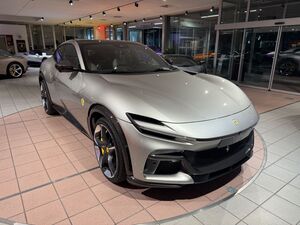 FERRARI-Purosangue-V12 CARBON EXTERIEUR & INTERIEUR*PANO,Gebrauchtwagen