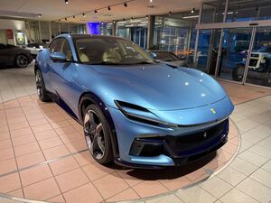 FERRARI-Purosangue-V12 FULL-CARBON-BLUE/PANORAMA,Подержанный автомобиль