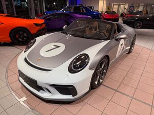 PORSCHE