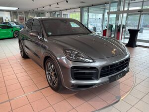 PORSCHE-Cayenne-Turbo  APPROVED/SPORTDESIGN/ACC/PANO/360,Begangnade