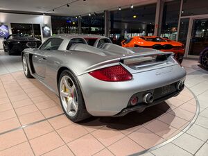 PORSCHE