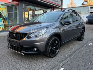 PEUGEOT-2008-GT-Line *Automatik*Panorama*R-Kamera*,Begangnade