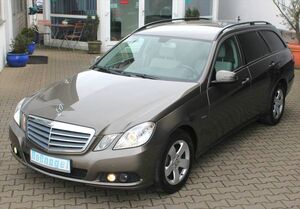 MERCEDES-BENZ-E 200-T-Kombi CGI Navi Sitzheizung Parkführung,Used vehicle