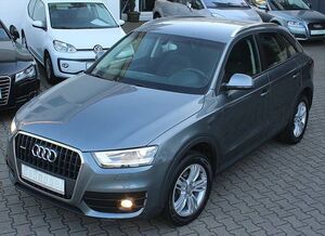 AUDI-Q3-2,0 TFSI Quattro Klimaautom Sitzhzg Xenon Alu,Used vehicle