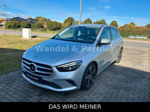 MERCEDES-BENZ-B 180-,Used vehicle