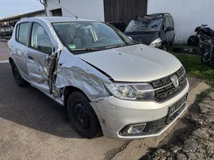 DACIA-Sandero-II LIVE Airbag zu,Karambolos autók