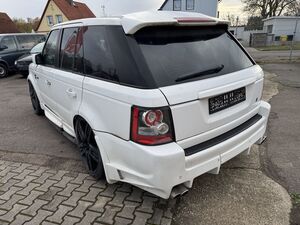 LAND ROVER