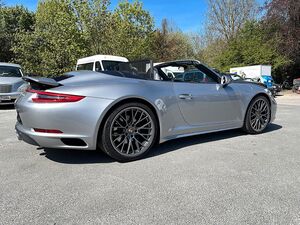 PORSCHE