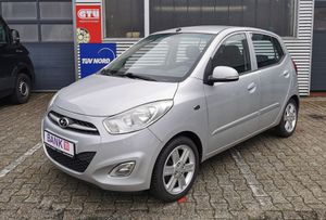 HYUNDAI-i10-11 Edition *Klima*Alu*Sitzheizung*,Vehículo de ocasión