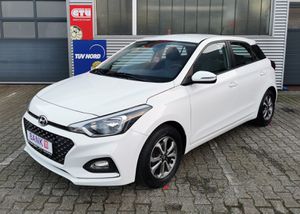 HYUNDAI-i20-12 Select *Klima*Alu*Allwetterreifen*,Auto usate