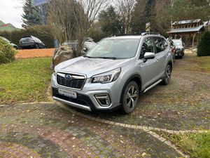 SUBARU-Forester-20ie Platinum Lineartronic*AHK,Vehículo de ocasión