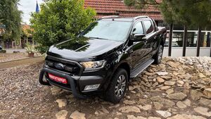 FORD-Ranger-Wildtrak Doppelkabine 4x4*Standheiz*AHK,Ojazdené vozidlá