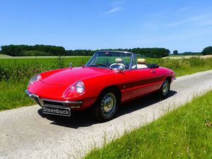 Alfa Romeo-Spider-1600 Spider Duetto,Oldtimer