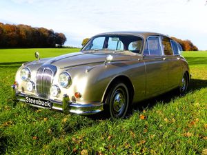 Daimler-2,5 Liter V8-2,5 Liter V8,oldtimer