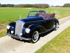 Mercedes-Benz-220-220 Cabriolet A,Oldtimer
