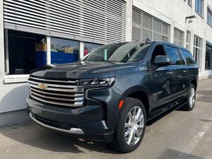 Chevrolet-Suburban-High Country 6,2 V8,Gebrauchtwagen