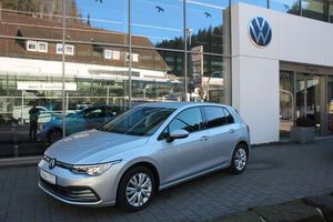 VW-Golf-VIII Lim Active 20 TDI DSG Navi,ACC,AHK,Véhicule d'occasion