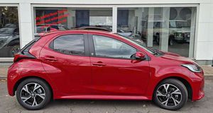 Toyota-Yaris-Hybrid Team D+ Comfort P+Winterräder+Garantie,Ojazdené vozidlá