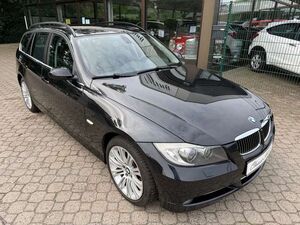 BMW-335-xi Touring *2Hand*Scheckheft*HU neu*Automatik*Panorama*Leder*Xenon*PDC*Memory*,ingan uppgiftar