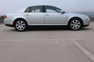 VW-Phaeton-42 V8 4MOTION Tiptronic 5-Sitzer,Употребявани коли