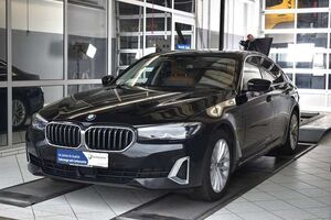 BMW-545-e xDrive Luxury H&K*Leder*Navi*Automatik*Leser,Gebrauchtwagen