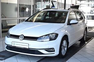 VW-Golf-VII 16TDI Comfortline DSG*ACC*SHZ*Navi,Begangnade