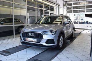Audi-Q3-35 20 TDI basis Automatik*LED*Cockpit Digita,Подержанный автомобиль