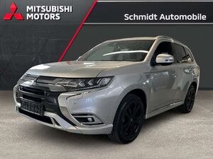Mitsubishi-Outlander-24 Plug-in-Hybrid TOP AWD Bi-LED Panorama,Ojazdené vozidlá