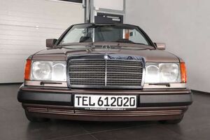 Mercedes-Benz-300-CE 24V Cabrio MB + 1Hand Scheckheft MB MEGA AUSSTATTUNG,Подержанный автомобиль